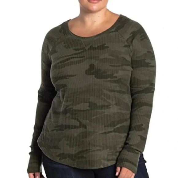 Sweet Romeo Green Camo Thermal Shirt Women’s Size 2X - Picture 1 of 9